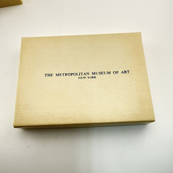 Metropolitan Museum Of Art MMA Necklace Winged Lion St Marks Brooch Red Enamel - Picture 16 of 16